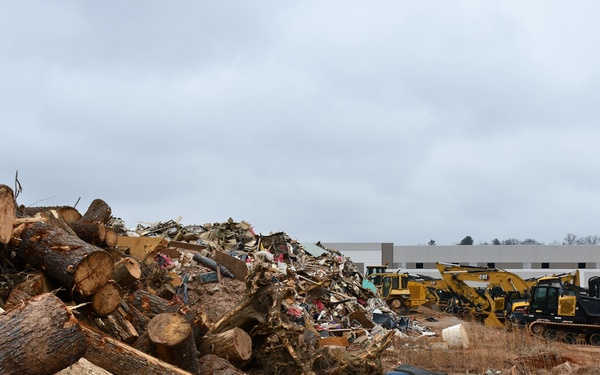 USACE collects debris in North Carolina