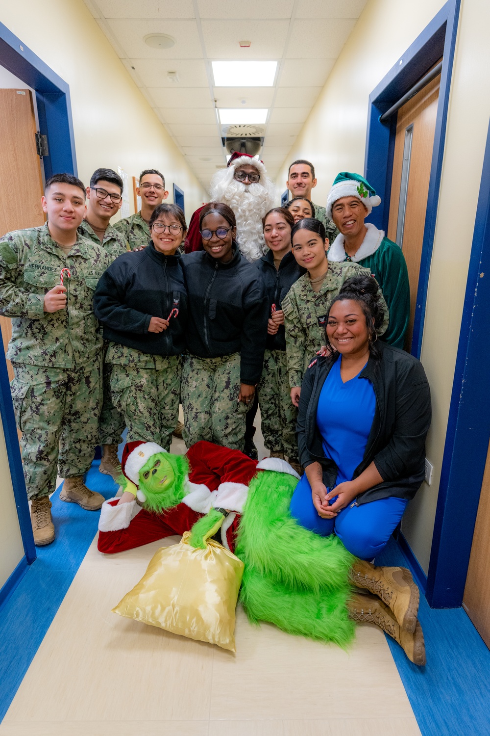 On 11DEC2024 NMRTC Sigonella/US Naval Hospital Sigonella Triad spread Holiday Cheer throughout the command.