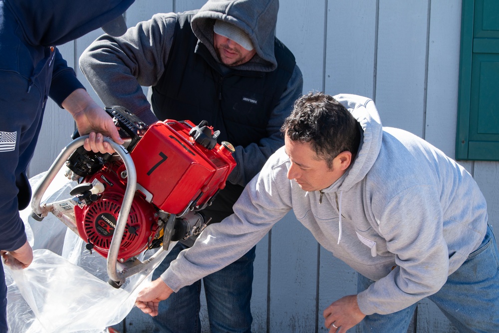 Coast Guard Station Barnegat Light hosts commercial fishing vessel safety course