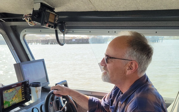 Army dive team conducts sonar surveys in Suisun Bay