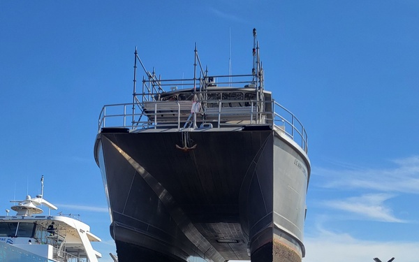 USACE vessel goes into drydock in Alameda