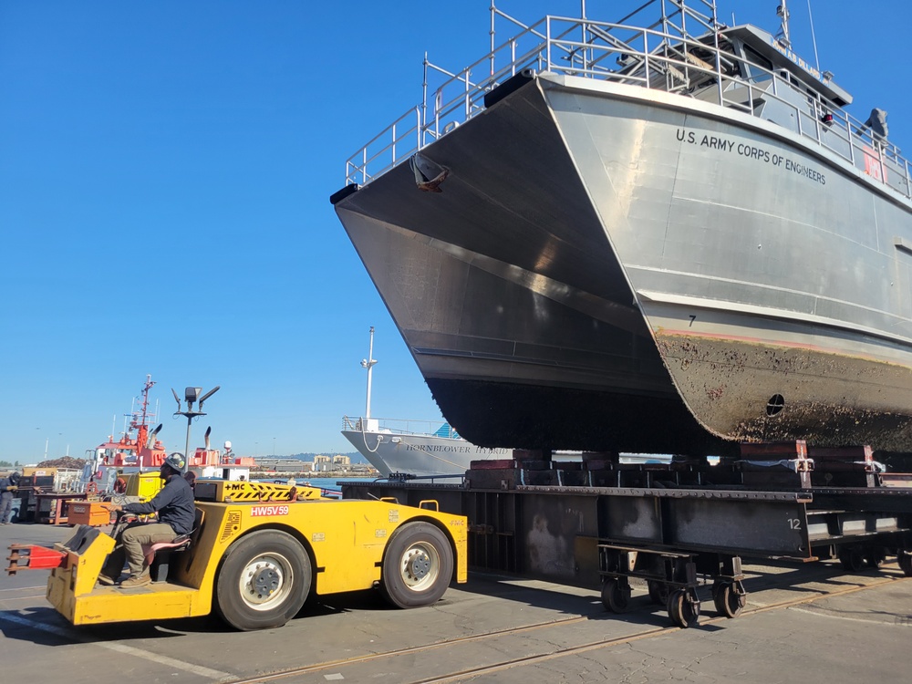 USACE vessel goes into drydock in Alameda