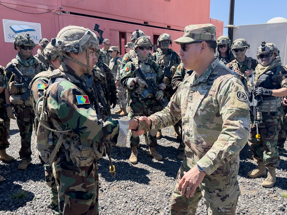 9th MSC Command Team visit Soldiers of the 100th BN 442nd IN REGT at JPMRC