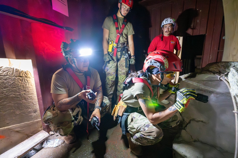 911th Technical Rescue Engineer Company competes in Rescue Challenge