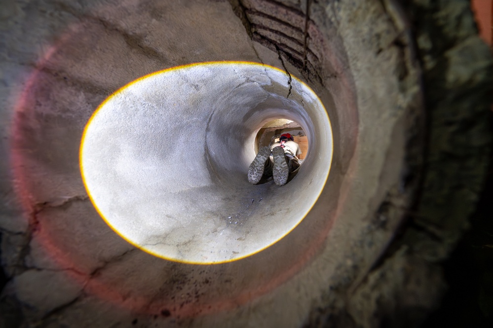 911th Technical Rescue Engineer Company competes in Rescue Challenge