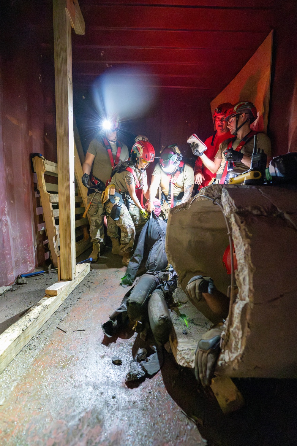 911th Technical Rescue Engineer Company competes in Rescue Challenge