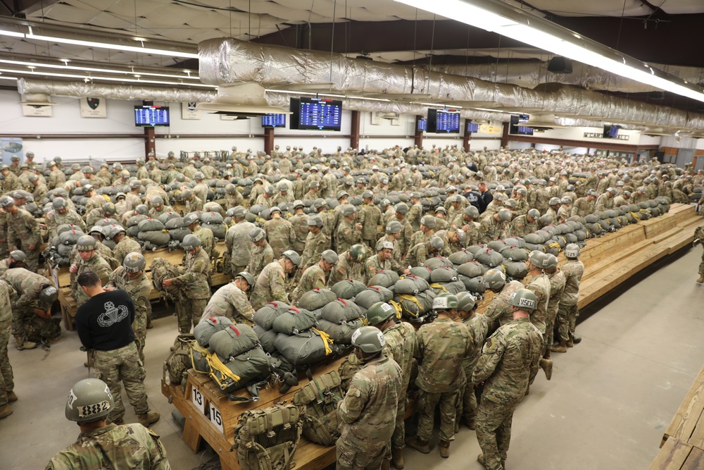 Basic Airborne Course - Charlie Company