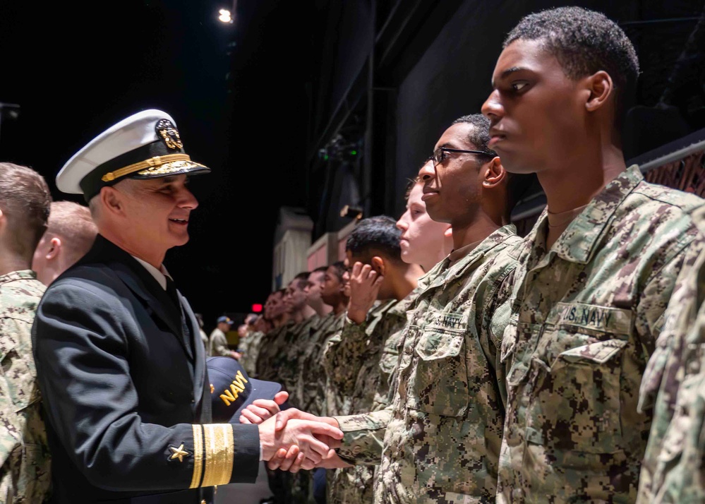 Commander, Naval Air Forces Atlantic, Rear Adm. Verissimo visits Recruit Training Command