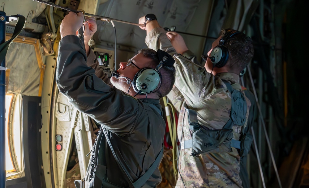 913th OSS Advances Joint Communication and Airdrop Logistics Support