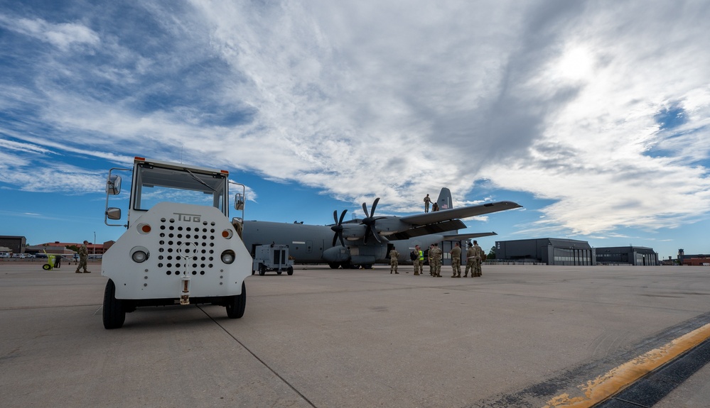 913th Airlift Group Participates in Exercise Agile Herk