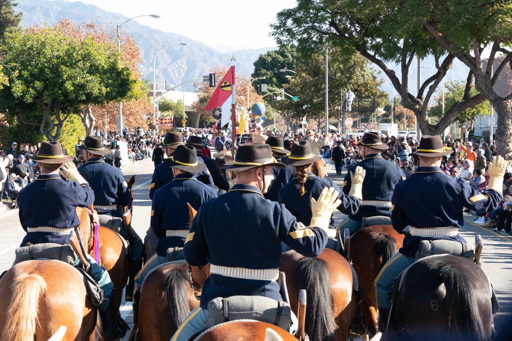 From Fort Cavazos to Pasadena: 1CD HCD Rides in Rose Parade