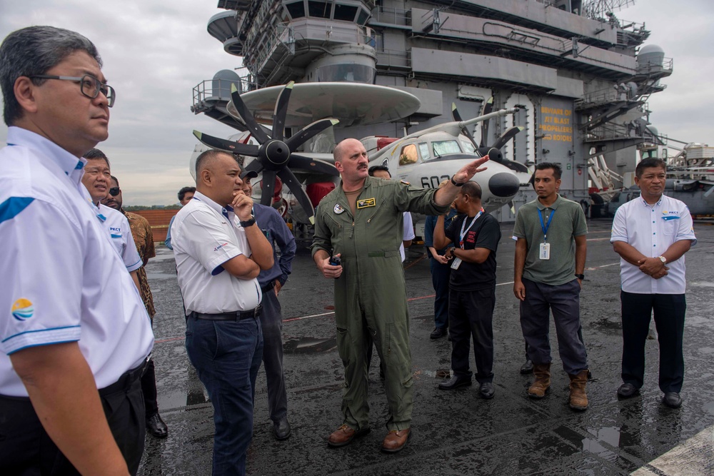 USS Carl Vinson Hosts the Port Klang Cruise Terminal Board of Directors and Management Team