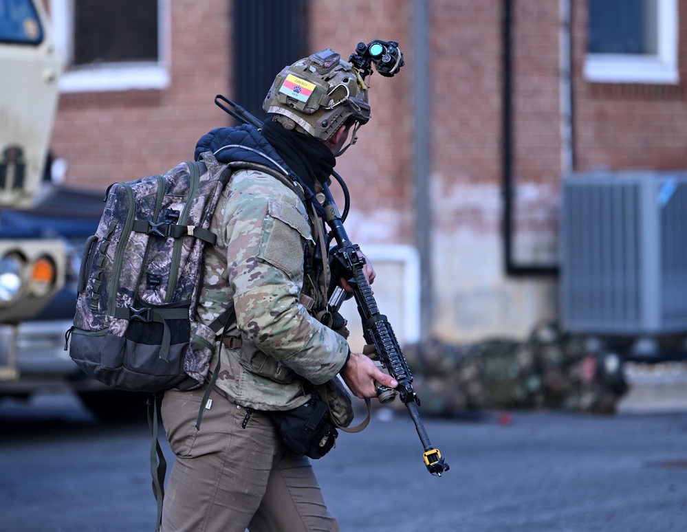 Green Beret Candidates Participate in Robin Sage Exercise