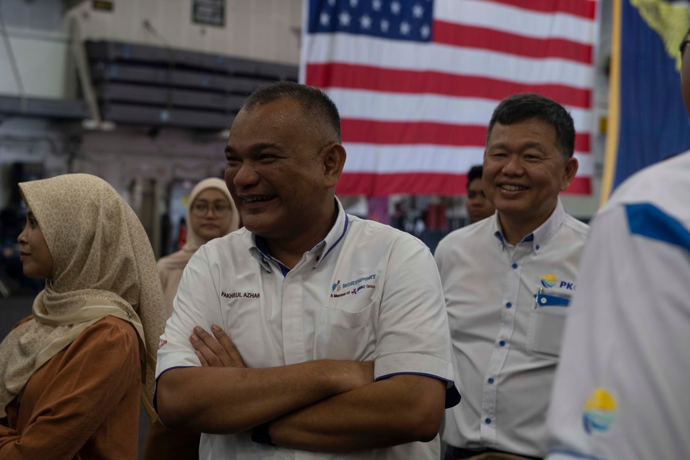 USS Carl Vinson Hosts the Port Klang Cruise Terminal Board of Directors and Management Team