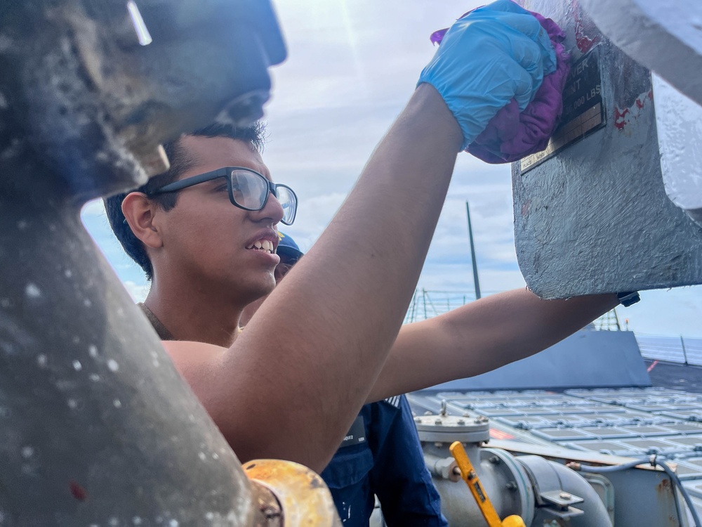 USS William P. Lawrence conducts routine operations as part of the Carl Vinson Carrier Strike Group
