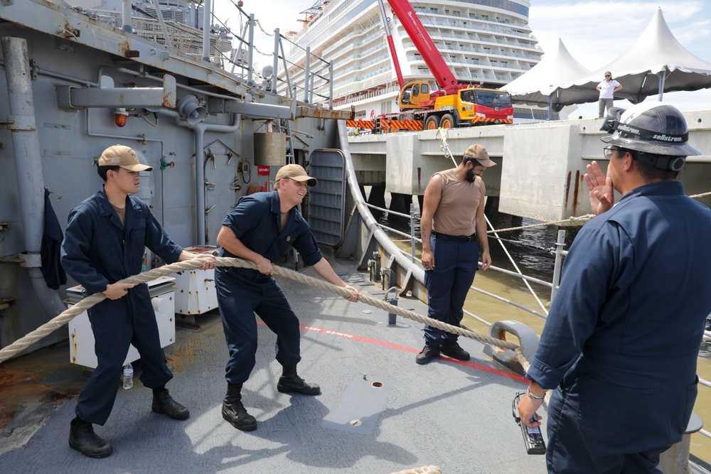 Carrier Strike Group 1 Departs Port Klang Malaysia