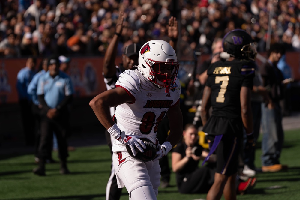 2024 Sun Bowl: 1st Armored Division Shines at the Pre-Game Ceremony