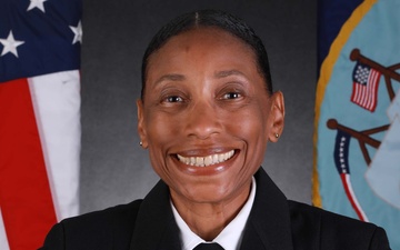 NMRTC/NSF Beaufort Commanding Officer and NH Beaufort Director