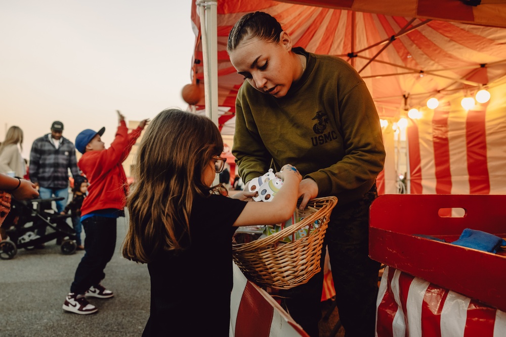 MCAS Yuma Christmas tree Lighting