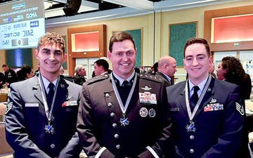 NY Air Guard members receive Space Force Association award