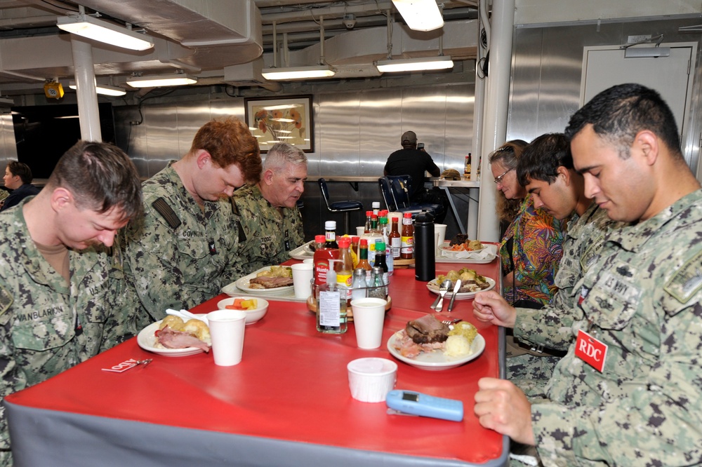 Chief of Chaplains of the Navy Celebrates Thanksgiving alongside Frank Cable Sailors