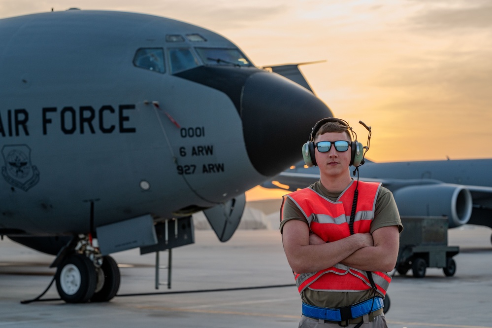 RC-135 Rivet Joint conducts aerial refueling with KC-135 over CENTCOM AOR