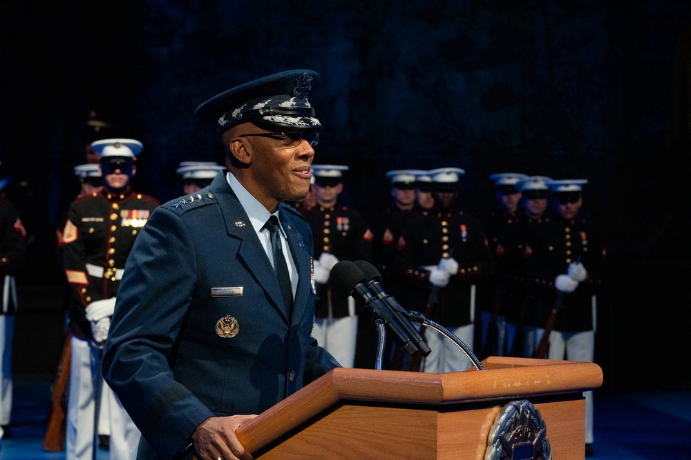 U.S. Senior Enlisted Advisor to the Chairman (SEAC) Ramon “CZ” Colon-Lopez transfers responsibility of his position to the incoming SEAC Troy Black