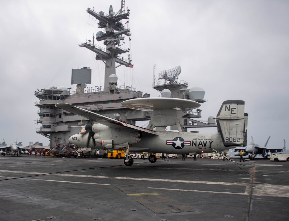 USS Carl Vinson (CVN 70) Conducts Routine Flight Operations in the South China Sea