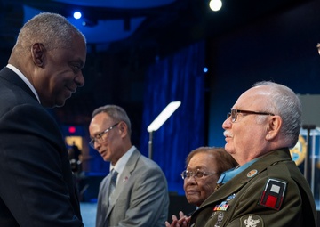 SD Hosts Medal of Honor Hall of Heroes Induction Ceremony