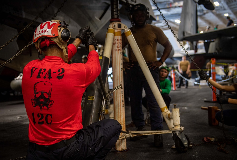 USS Carl Vinson (CVN 70) Conducts Routine Operations in the South China Sea