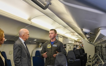 VP-26 Hosts U.S. Ambassador Jack Markell, Showcases P-8A Poseidon Capabilities