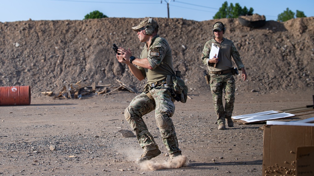 82nd ERQS Conducts Range Training