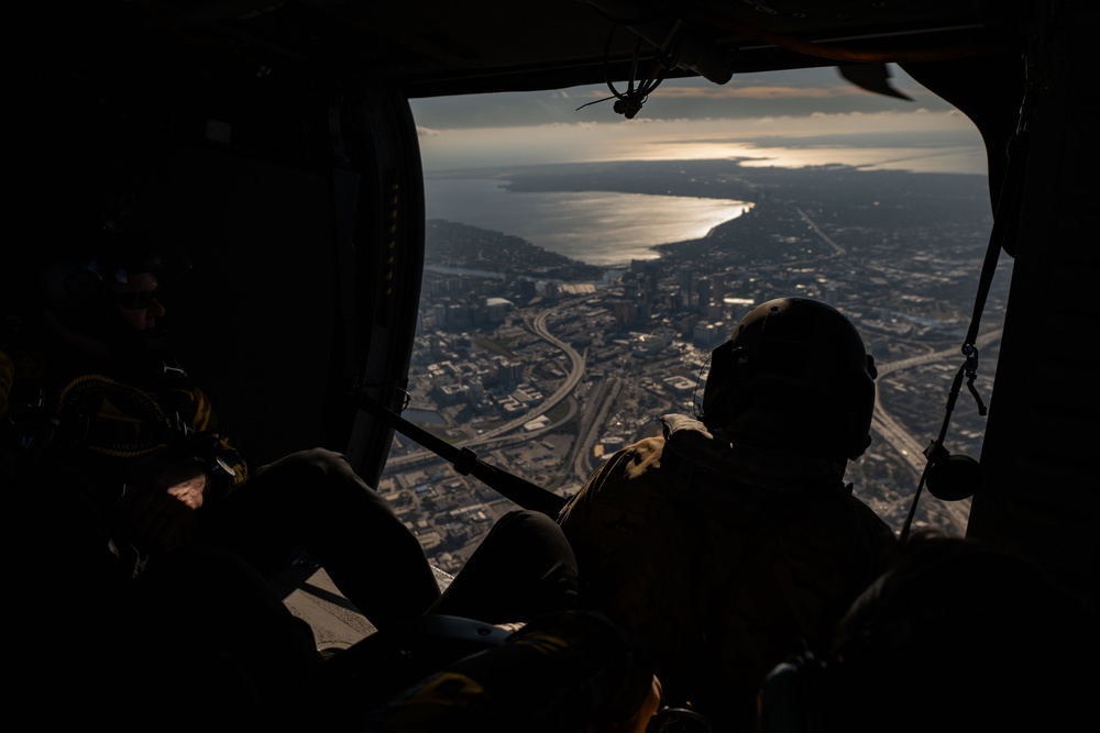 USSOCOM Para-Commando Demonstration team fly over Gasparilla Bowl