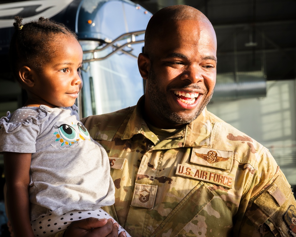 MacDill Airmen return from deployment