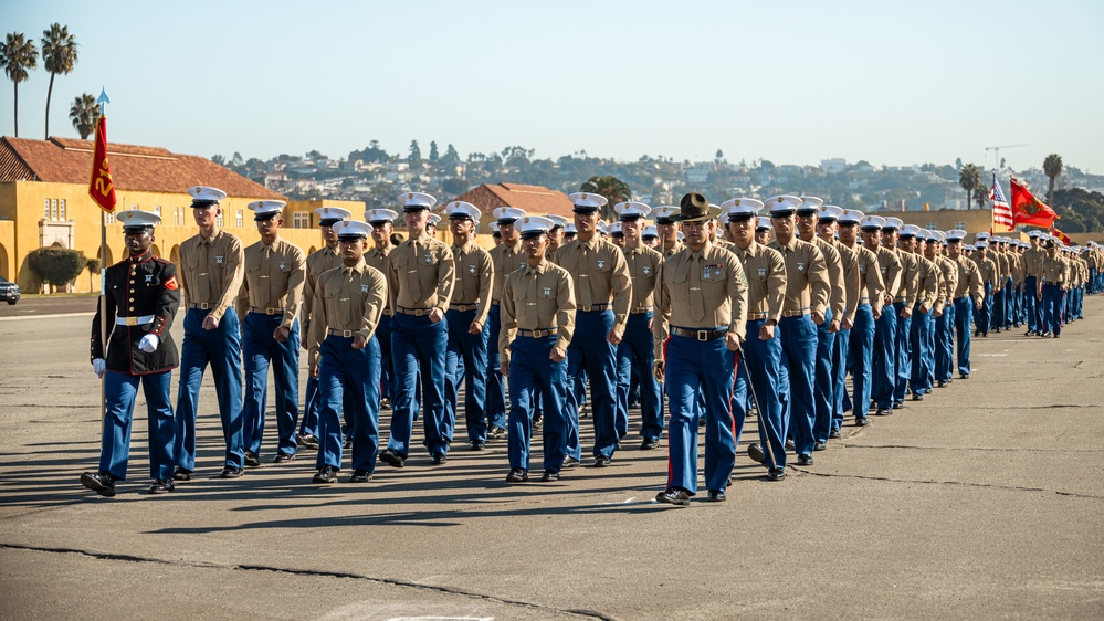 Marine Corps Recruit Depot San Diego Fox Company Graduation