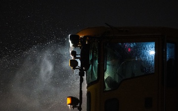 316th CES keeps America’s Airfield operational during winter storm