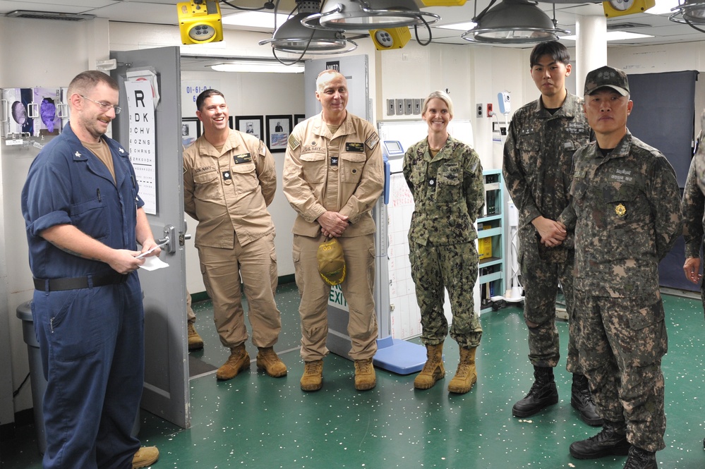 USS Frank Cable Hosts Tour for Republic of Korea Navy Officers