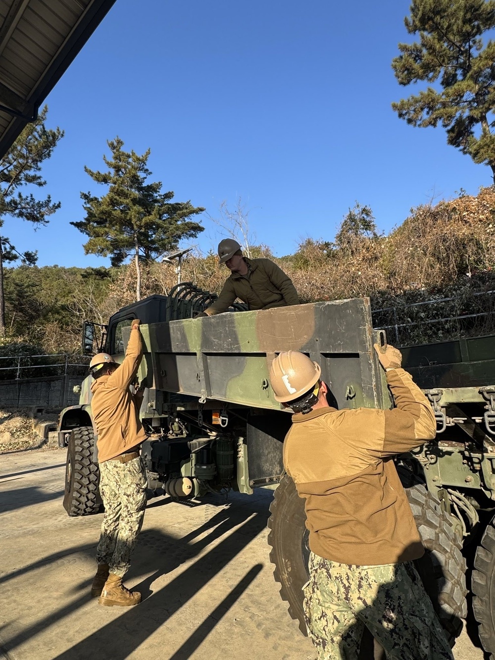 Det Chinhae - MTVR Cargo Training