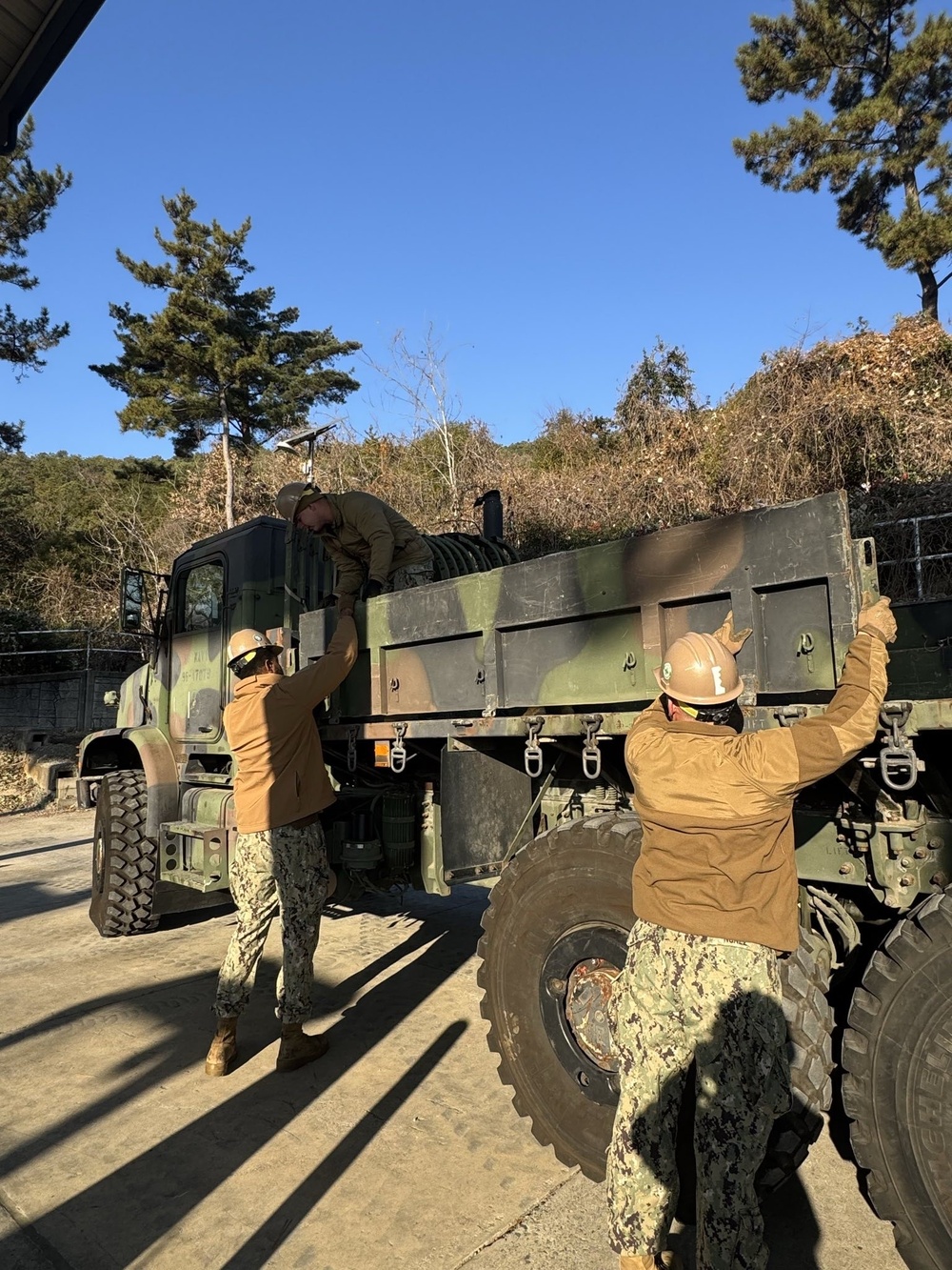 Det Chinhae - MTVR Cargo Training