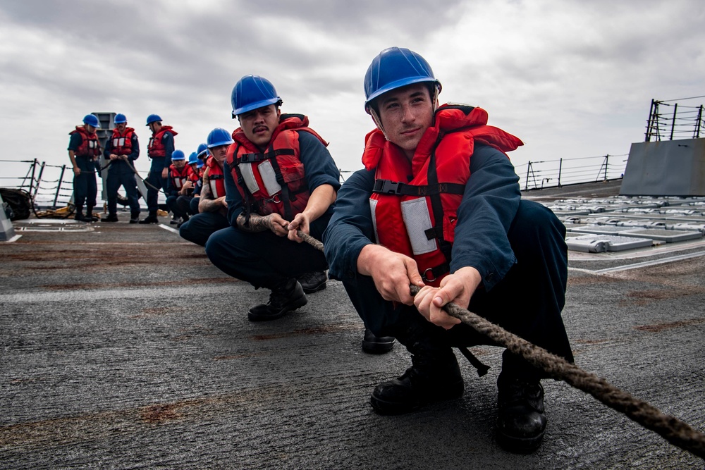 USS Sterett conducts routine operations as part of the Carl Vinson Carrier Strike Group