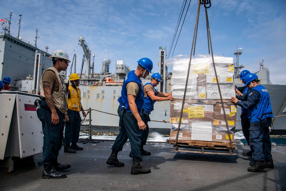 USS Sterett conducts routine operations as part of the Carl Vinson Carrier Strike Group