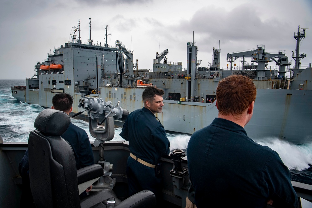 USS Sterett conducts routine operations as part of the Carl Vinson Carrier Strike Group