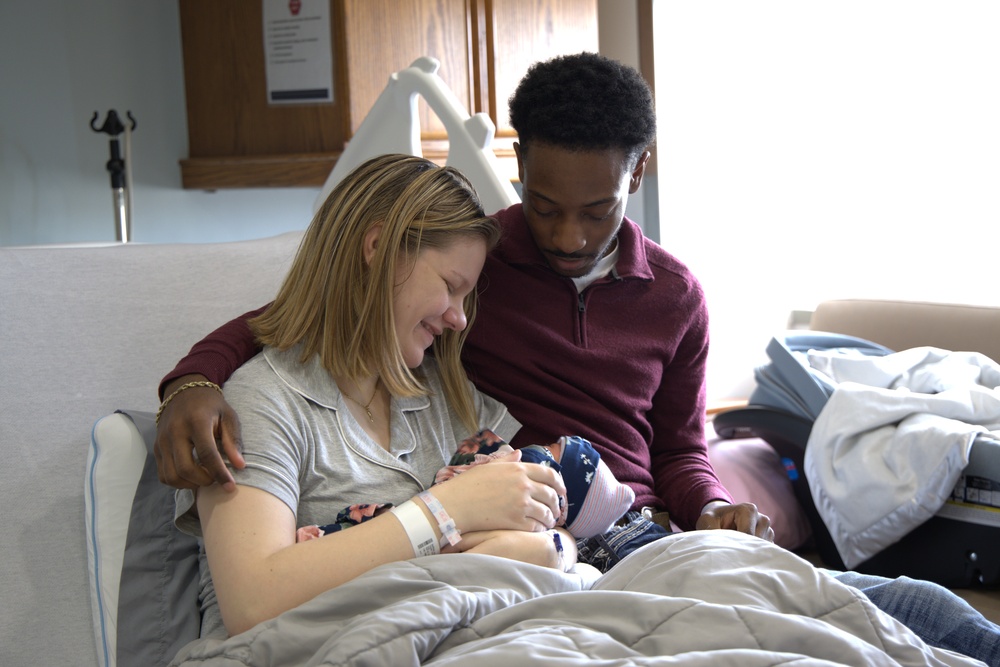 Navy couple welcomes first baby of 2025 at Walter Reed