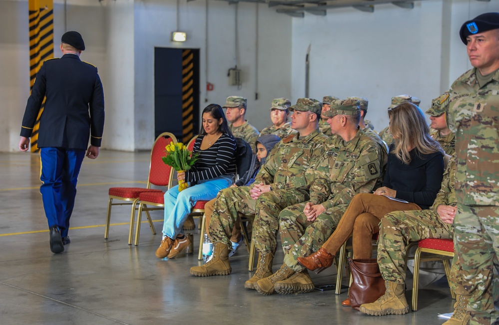 12th Combat Aviation Brigade holds Change of Responsibility Ceremony