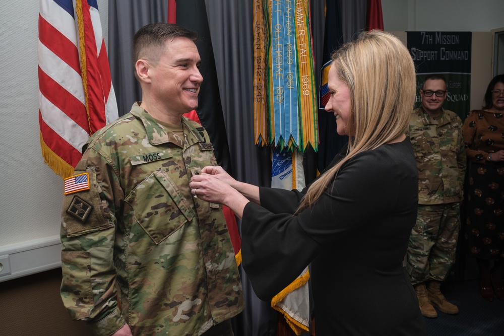 U.S. Army Reserve Public Affairs Officer promotes to Lt. Col.