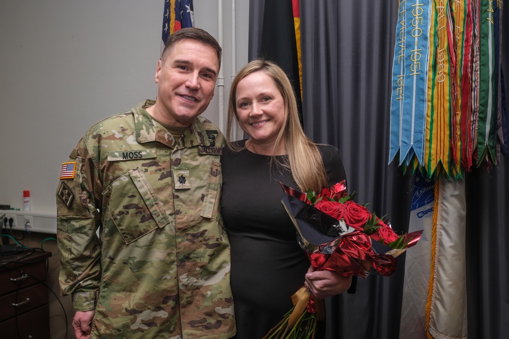 U.S. Army Reserve Public Affairs Officer promotes to Lt. Col.