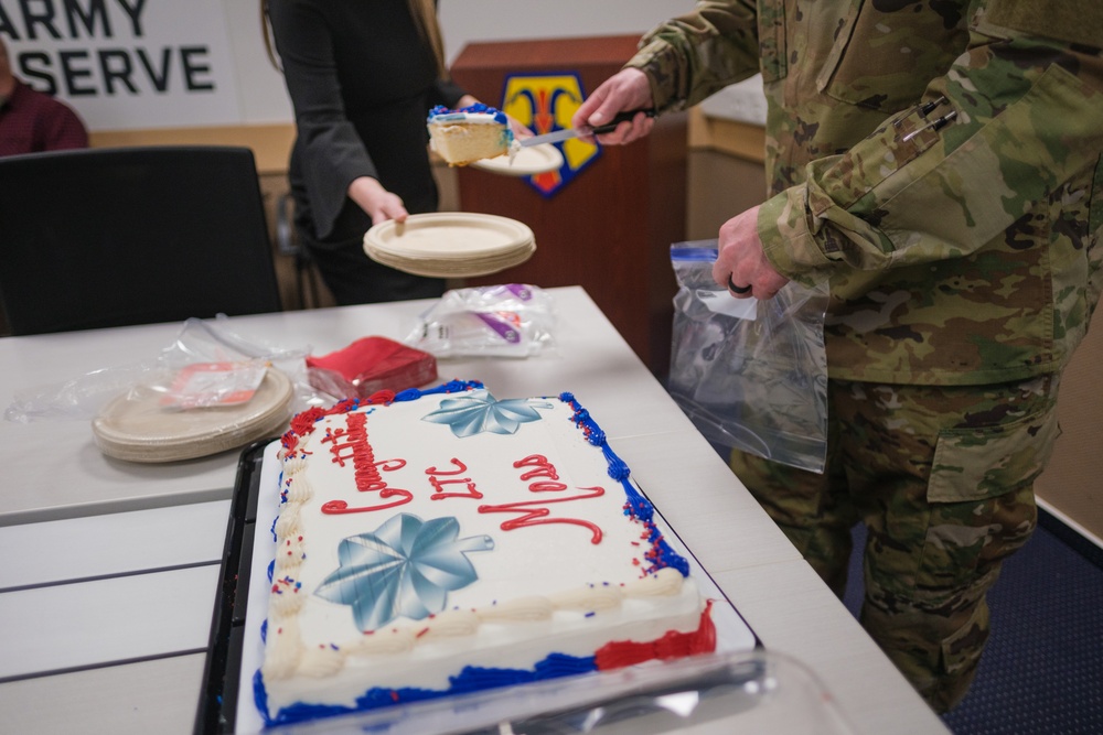 U.S. Army Reserve Public Affairs Officer promotes to Lt. Col.