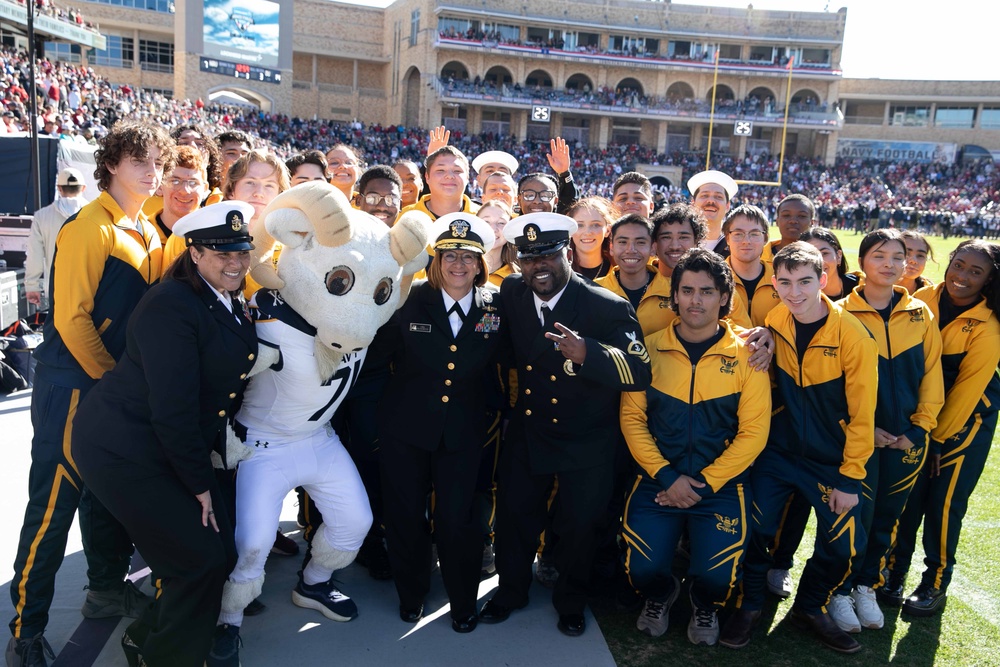 CNO Attends Armed Forces Bowl