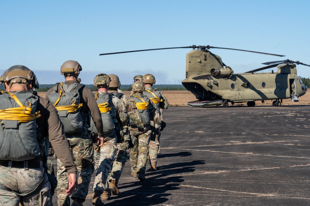 7th Special Forces Group (Airborne) Soldiers participate in Operation Toy Drop 2024