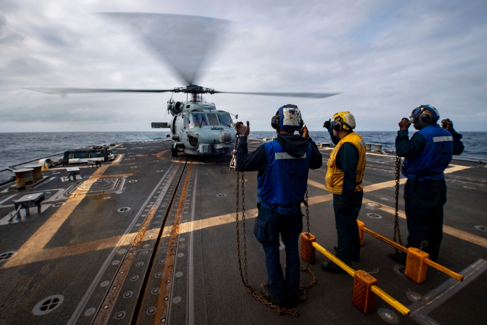 USS Sterett conducts routine operations as part of the Carl Vinson Carrier Strike Group